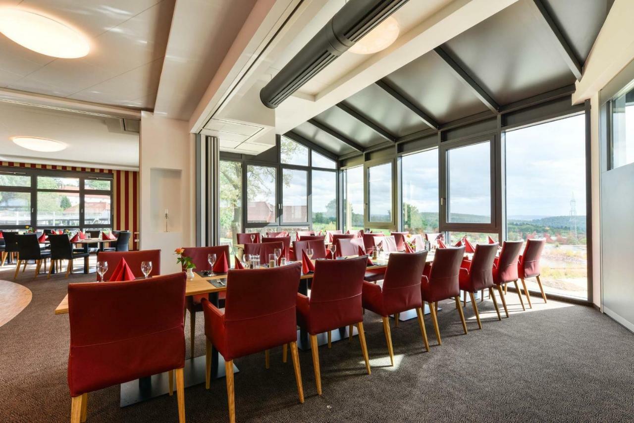 Hotel & Golfrestaurant Gut Wissmannshof Staufenberg  Buitenkant foto