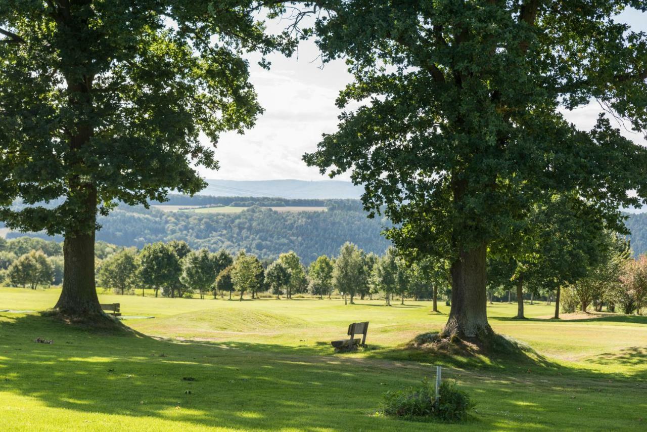 Hotel & Golfrestaurant Gut Wissmannshof Staufenberg  Buitenkant foto