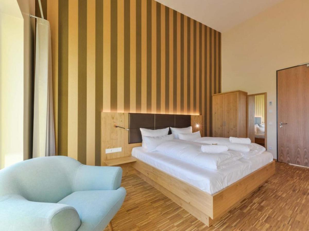 Hotel & Golfrestaurant Gut Wissmannshof Staufenberg  Buitenkant foto